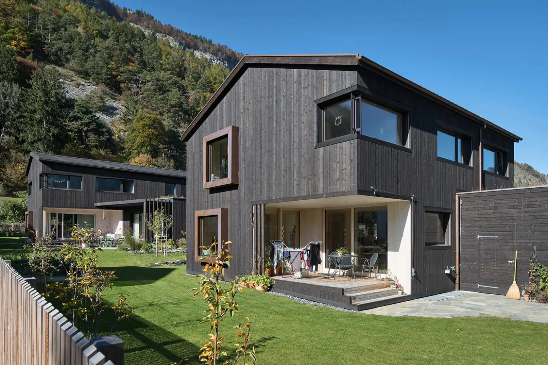 01_Neubau_2 Einfamilienhäuser Haldenstein